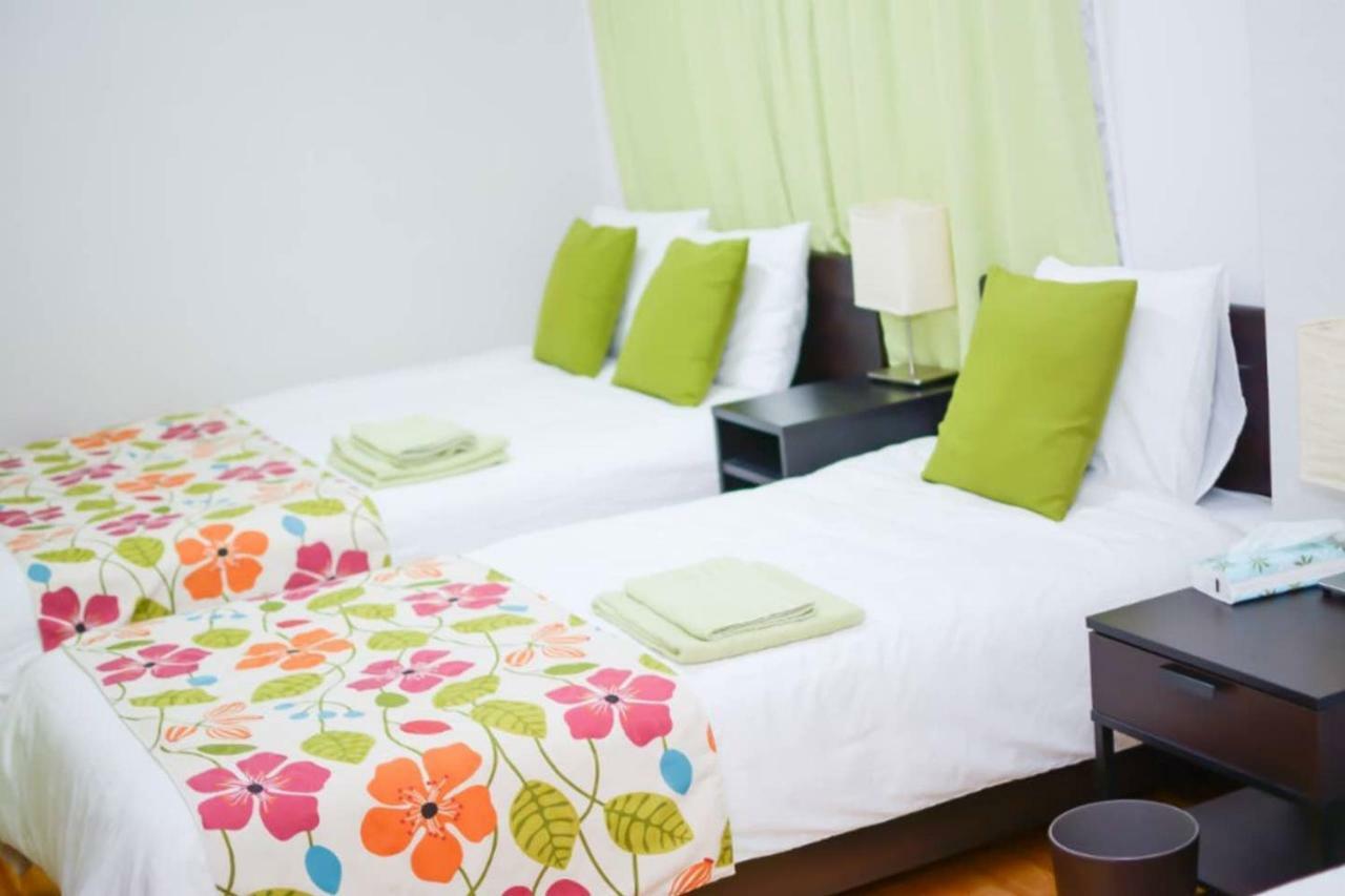 Guest House Matsuyama Naha Bagian luar foto
